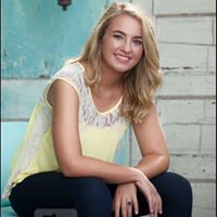 Mary Logan Photo 5