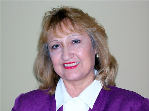 Dora Cook Photo 24