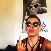Alex Benitez Photo 41