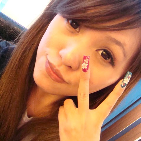Hannah Tang Photo 17