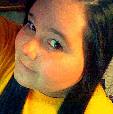 Ashley Skinner Photo 16