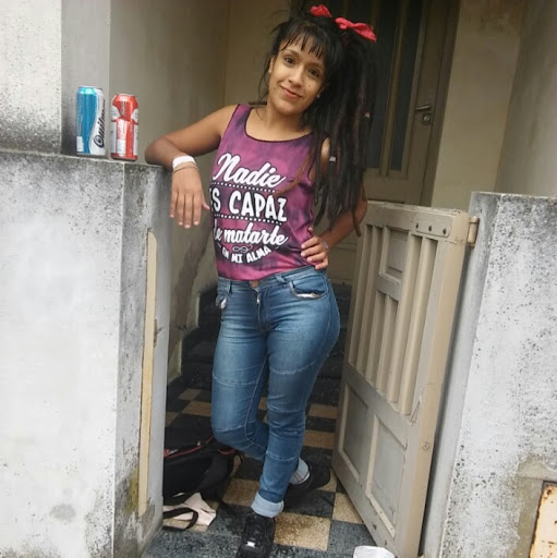 Mary Guzman Photo 38