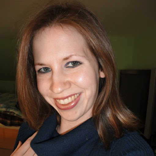 Rachel Weaver Photo 32