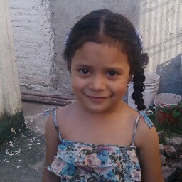 Reina Perez Photo 44