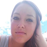 Amber Allen Photo 8