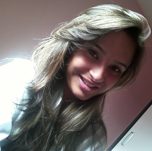 Jennifer Pimenta Photo 2