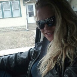 Katie Hall Photo 28
