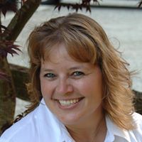 Teresa Zimmer Photo 15