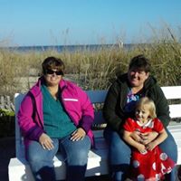 Traci Roberts Photo 14
