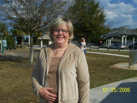 Jean Robinson Photo 19