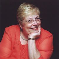 Jayne Heath Photo 20