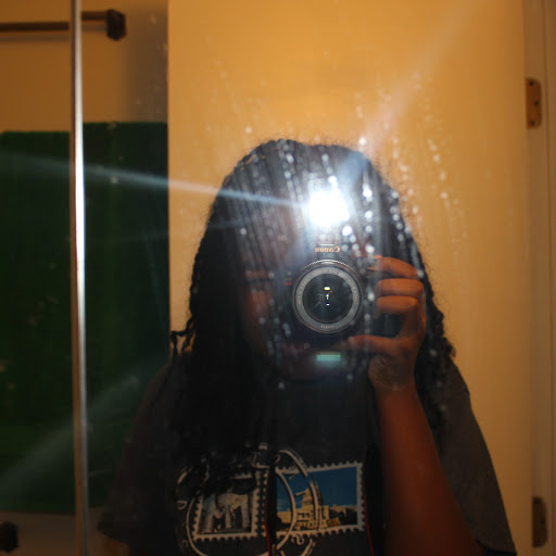 Danielle Johnson Photo 9