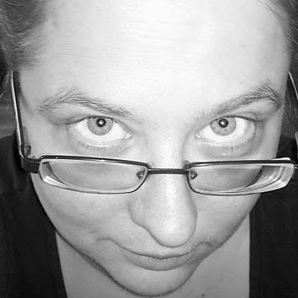 Amanda Ferry Photo 30