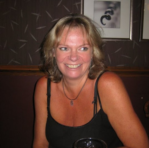 Claire Sullivan Photo 27