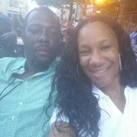 Angela Thompson Photo 35