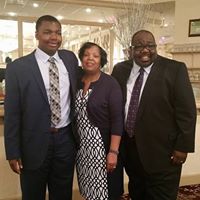 Donna Singleton Photo 34