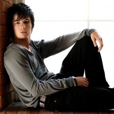 Carl Andrews Photo 10