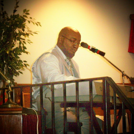 Marcus Adams Photo 36
