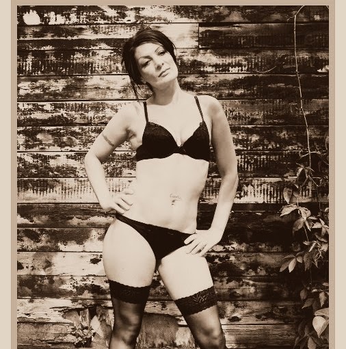 Carrie Atkinson Photo 34