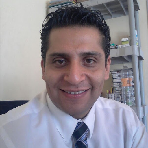 Ricardo Fuentes Photo 24