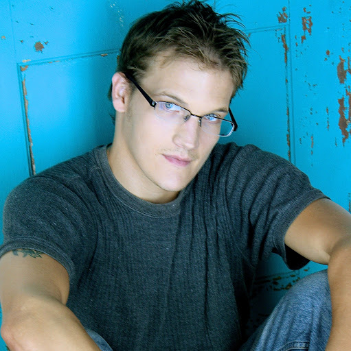 Kyle Murphy Photo 33