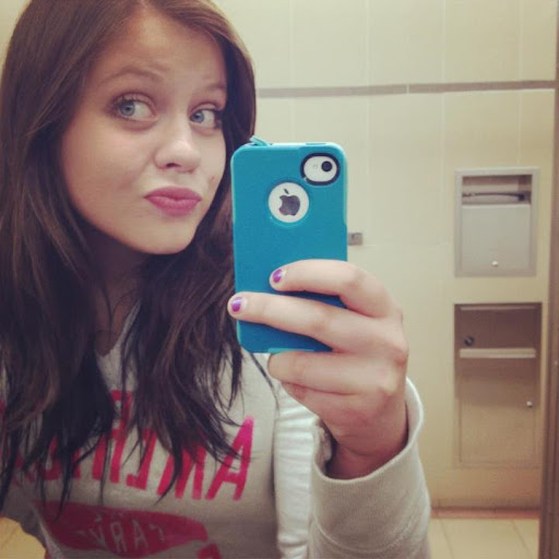 Rebecca Colby Photo 13