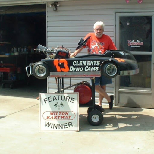 Ron Wolfe Photo 31