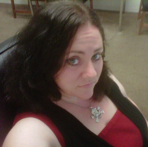 Gillian Ledford Photo 5