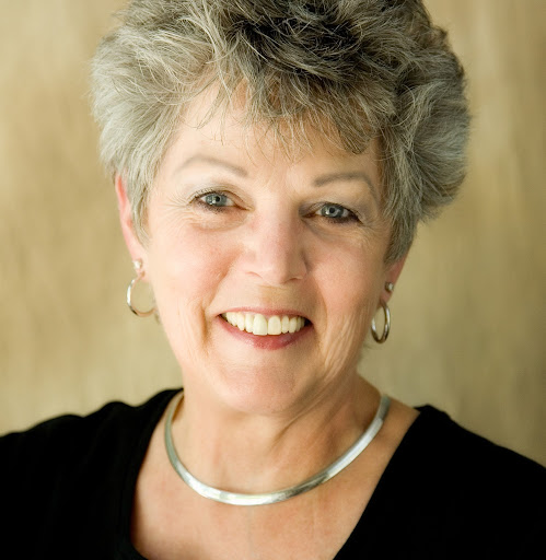 Carol Reilly Photo 3