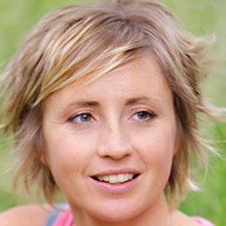 Sarah Ulmer Photo 8