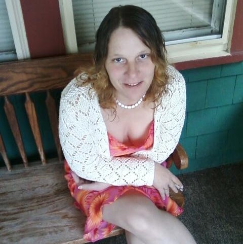 Melinda Gilbert Photo 35