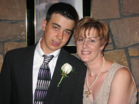 Kelly Logan Photo 9