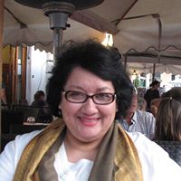 Elizabeth Maldonado Photo 43