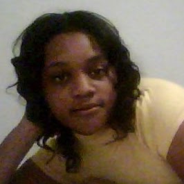 Monique Robinson Photo 27