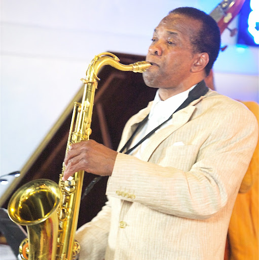 Kenneth Hawkins Photo 8