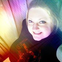Jennifer Lindell Photo 19