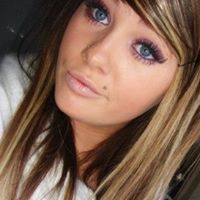 Amelia Young Photo 16