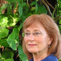 Catherine Farrar Photo 17