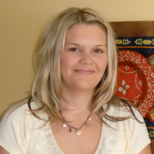 Olivia Larson Photo 28