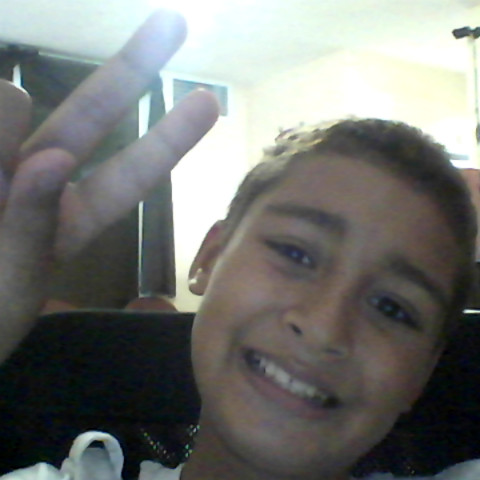 Alexander Munoz Photo 36