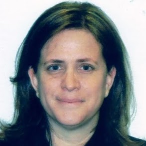 Eva Barnett Photo 32
