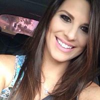 Ana Vecchi Photo 8