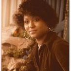 Ruth Devine Photo 8