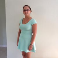 Nicole Neff Photo 24