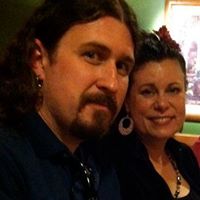 Leslie Lundquist Photo 11