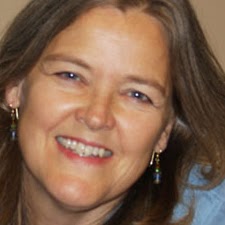 Jill Holden Photo 16
