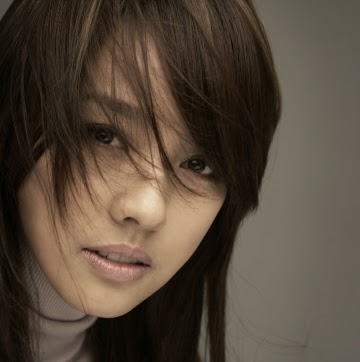 Angelia Lee Photo 31