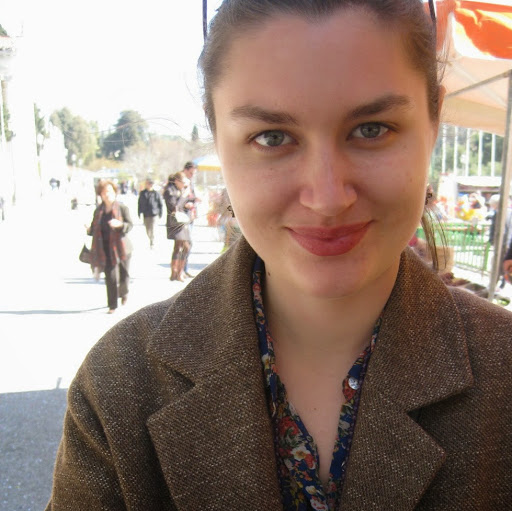 Sarah Lewis Photo 19