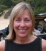 Lora Yates Photo 7