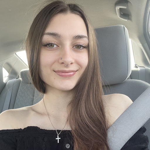 Alyssa Green Photo 29